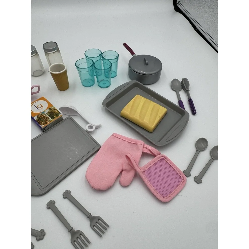 Lot‎ Of Doll Mini Kitchenware And Utensils